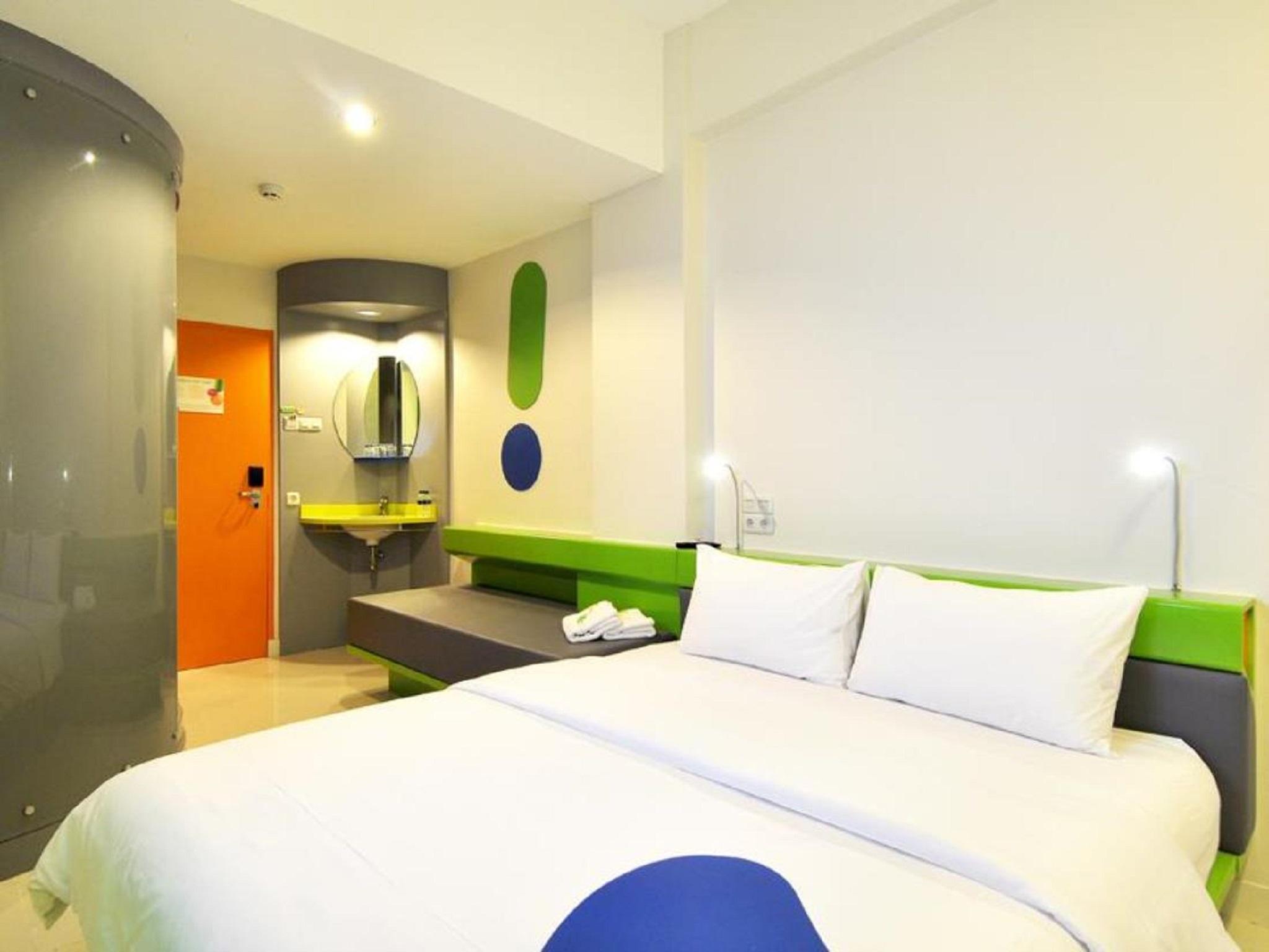 Pop! Hotel Tebet Jakarta Eksteriør billede