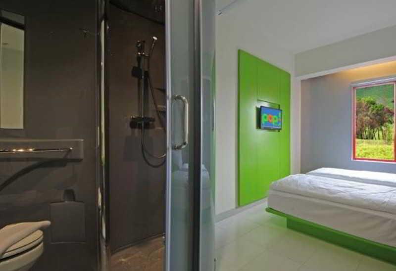 Pop! Hotel Tebet Jakarta Eksteriør billede